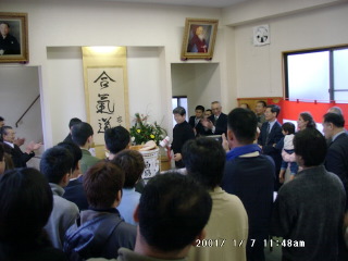 img/PREVIEW/01070025.JPG 320��240 (26KB)