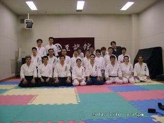 07100005.JPG 320��240 (27KB)