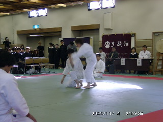 11040055.JPG 320��240 (27KB)